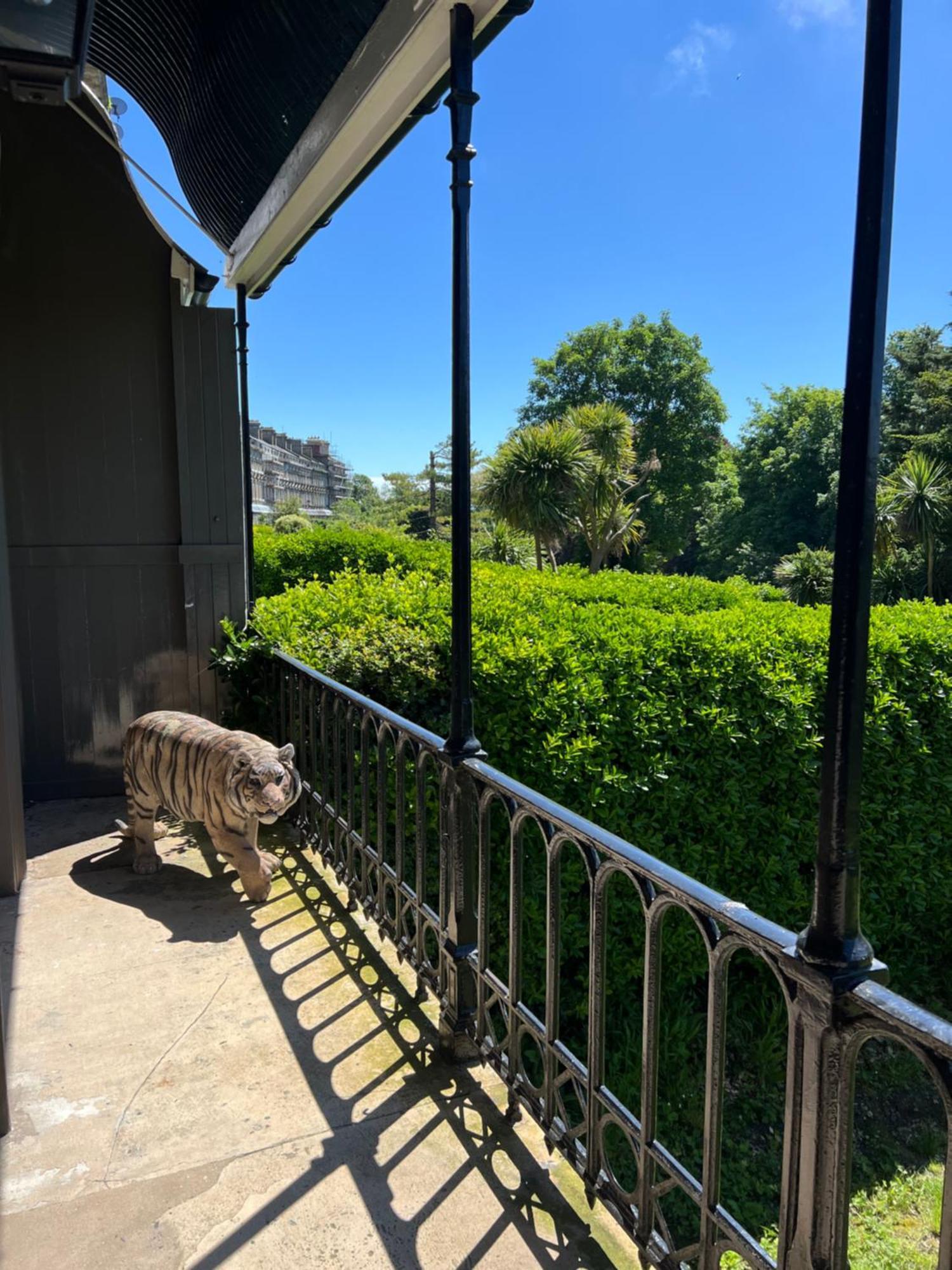 Luxury Garden Apartment Under The Castle, Dover Exteriör bild